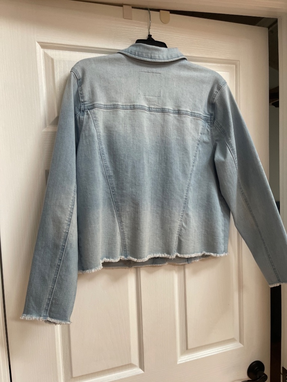 Jacket - Picture 2 of 3